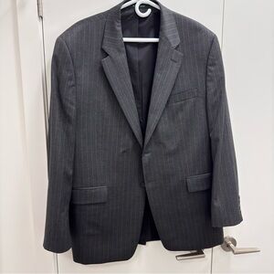 Ralph Lauren 💯 % wool vintage Gray Pinstripe Men's Blazer 46R